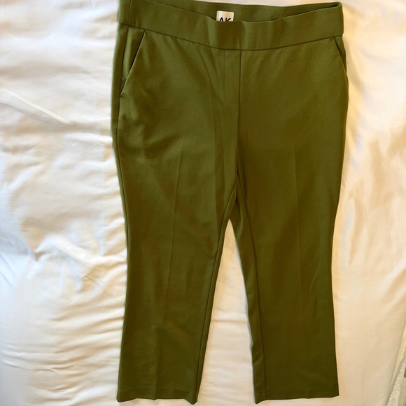 Anne Klein Pants - Anne Klein AK Olive Green Ankle Trousers Womens Medium Pull On Career Pants